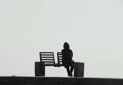 چرا تنهایی برای سلامتی خطرناک است؟