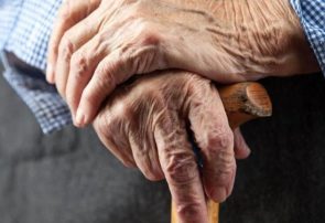 ۶۴ هزار سالمند در فارس تحت پوشش بهزیستی هستند